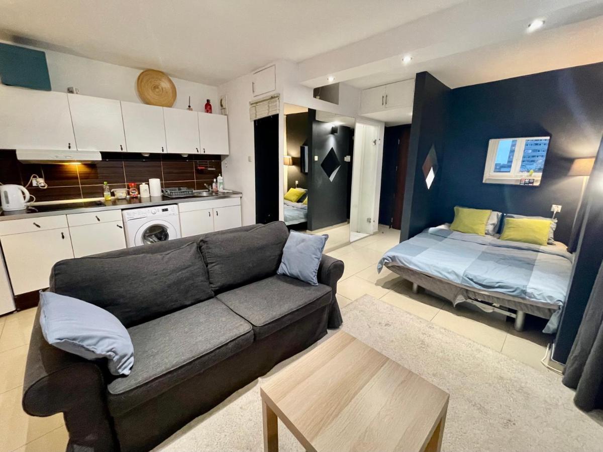 Sawa Apartment 2Xmetro Wifi 500 Mbs 50'Tv Netflix Hbo Appletv+ Warszawa Exteriör bild