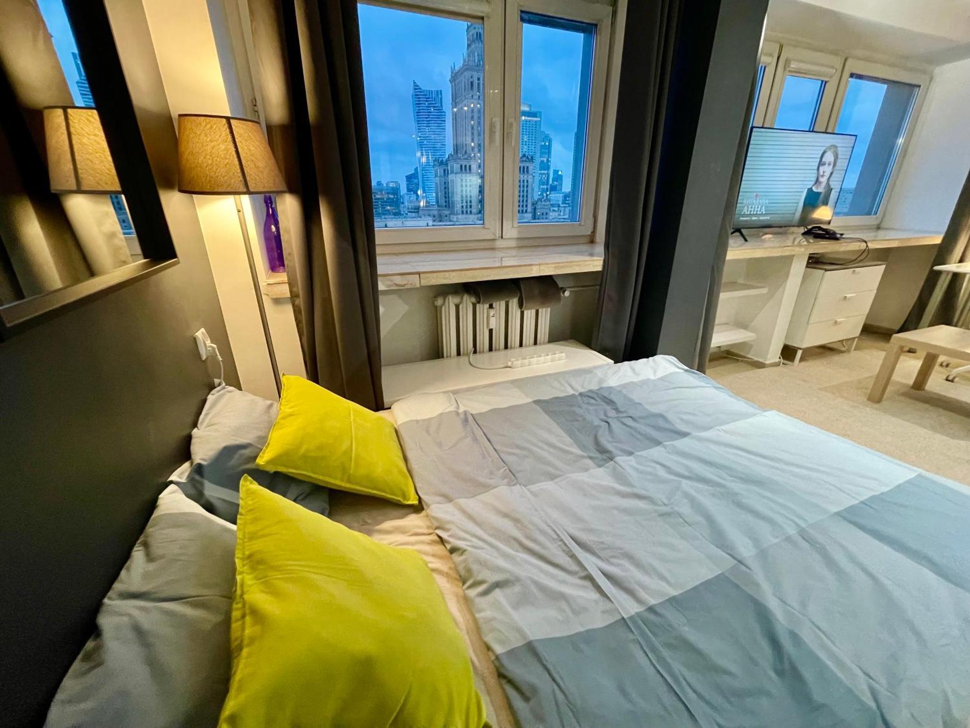 Sawa Apartment 2Xmetro Wifi 500 Mbs 50'Tv Netflix Hbo Appletv+ Warszawa Exteriör bild